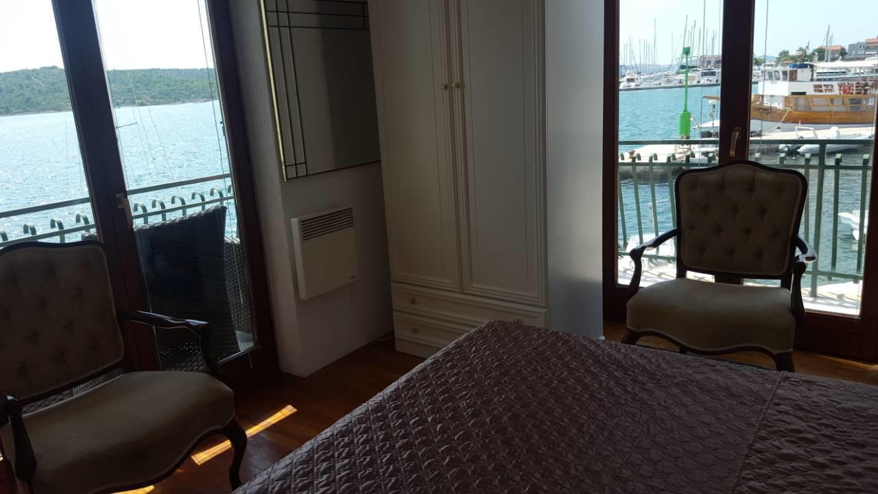 Apartment Sara ピロヴァッツ エクステリア 写真
