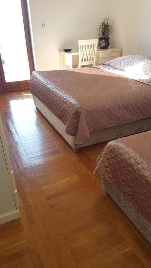 Apartment Sara ピロヴァッツ エクステリア 写真