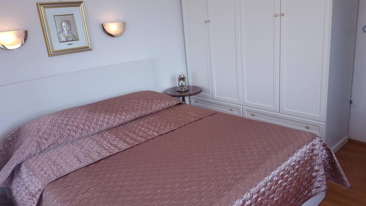 Apartment Sara ピロヴァッツ エクステリア 写真